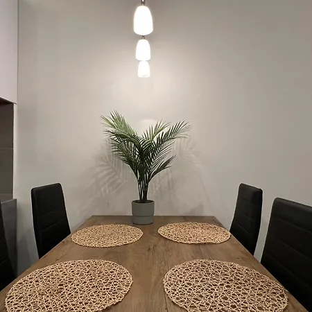 Nmg - Felsomalom Utca Apartamento Pécs