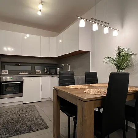 Nmg - Felsomalom Utca Apartamento